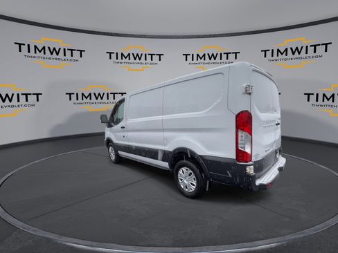 Used 2018 Ford Transit 250 T-250 130 LW RF S w/ Exterior Upgrade Package image 8