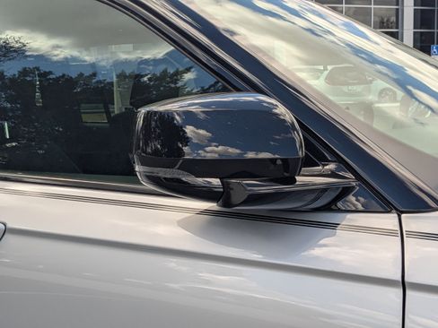 New 2025 Jeep Grand Cherokee Limited w/ Trailer Tow Package image 11