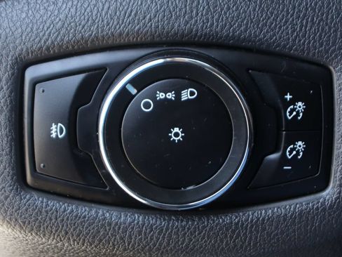Used 2016 Ford Transit Connect XLT FWD image 21