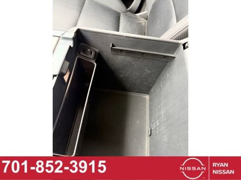 Used 2016 GMC Sierra 1500 SLT w/ All-Terrain Package image 19