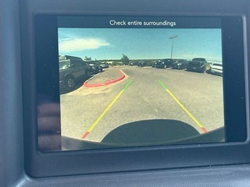 Used 2022 Dodge Charger SXT RWD image 34