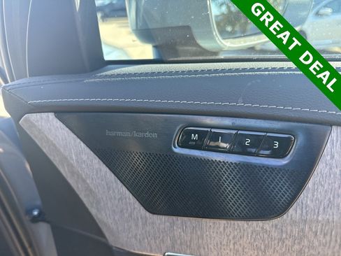 Used 2022 Volvo XC90 T6 Inscription w/ Advanced Package image 12
