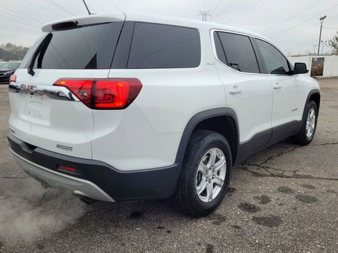 Used 2018 GMC Acadia SLE image 8