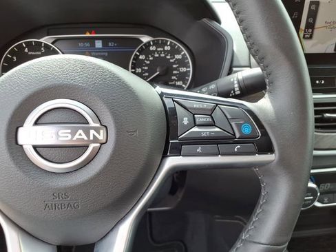 Certified 2025 Nissan Altima 2.5 SL AWD/4WD image 8