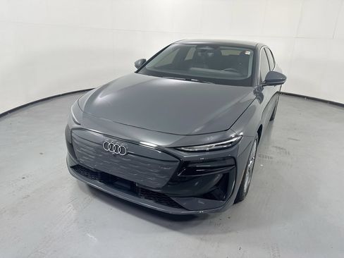 Used 2025 Audi A6 e-tron Premium w/ Ultra Package AWD/4WD image 5
