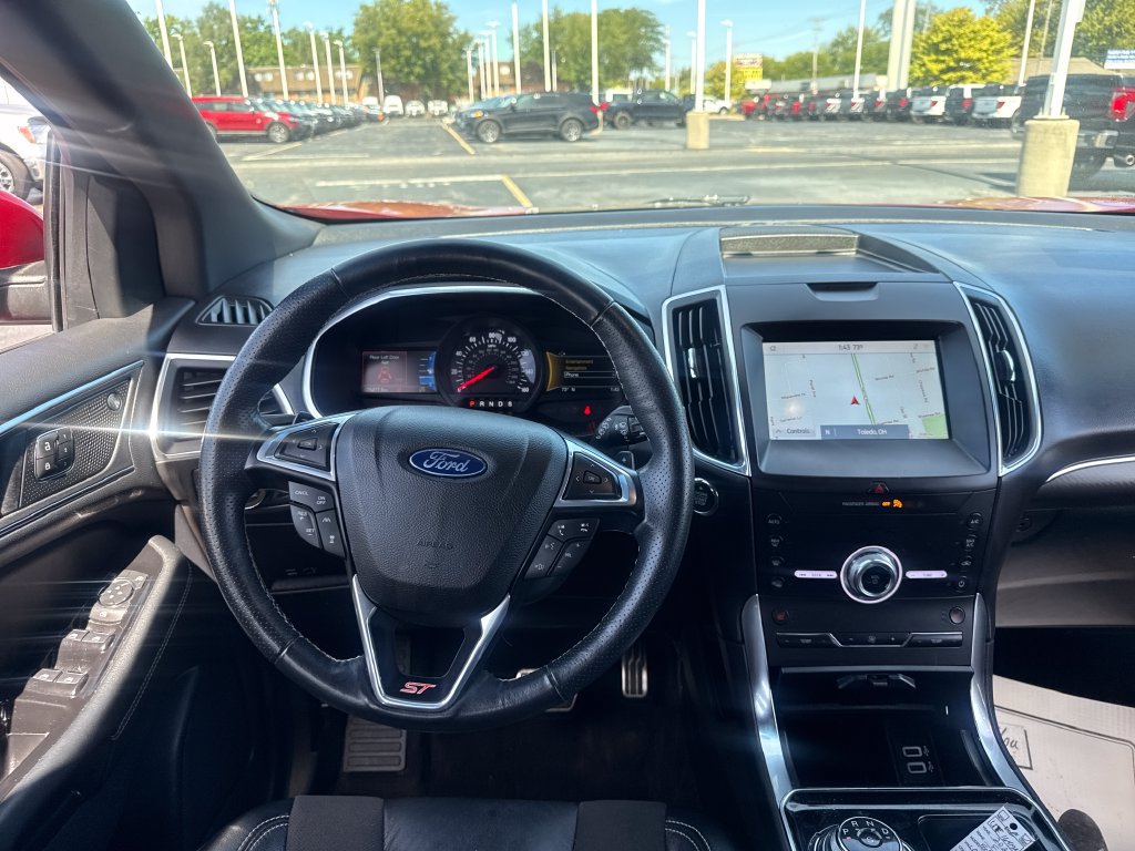 Used 2020 Ford Edge ST w/ Cold Weather Package AWD/4WD image 23