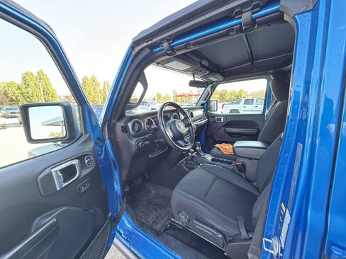 Used 2021 Jeep Wrangler Unlimited Sport image 51