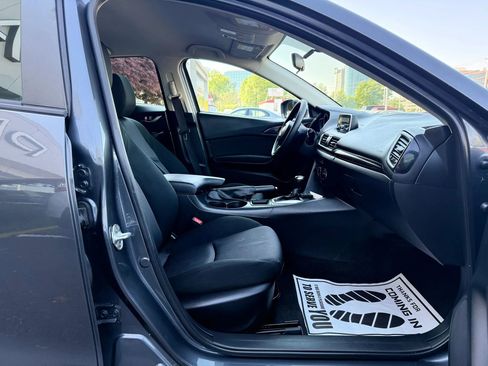Used 2014 MAZDA MAZDA3 i Sport FWD image 29