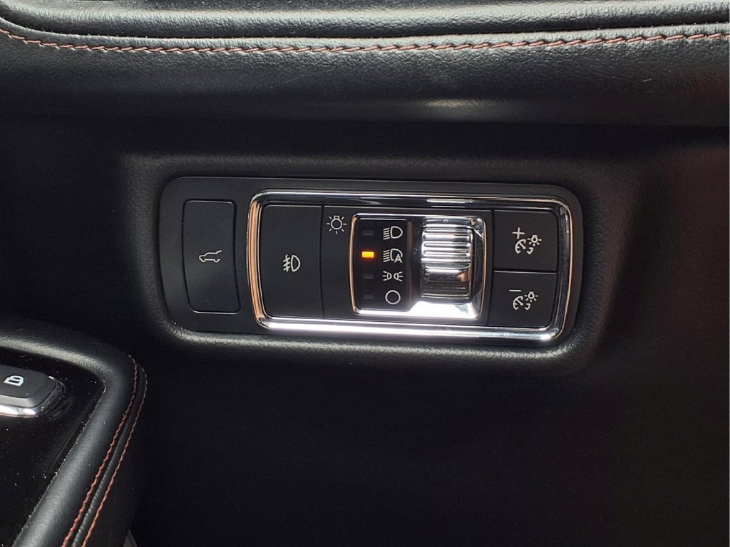 Used 2020 Lincoln Aviator Reserve w/ Equipment Group 202A AWD/4WD image 14