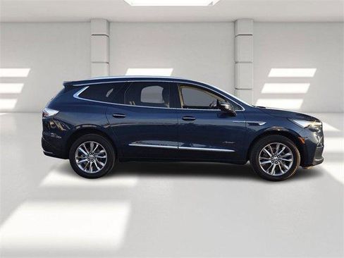 Certified 2023 Buick Enclave Avenir w/ Avenir Technology Package image 6