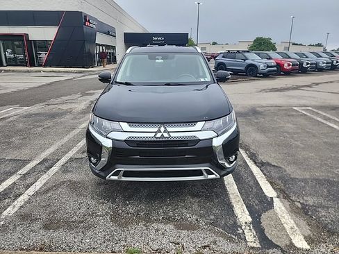 Used 2020 Mitsubishi Outlander GT AWD/4WD image 3