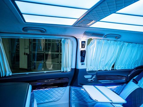 Used 2020 Mercedes-Benz Metris Passenger image 47