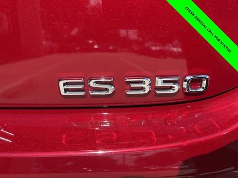 Used 2023 Lexus ES 350 w/ Premium Package FWD image 4