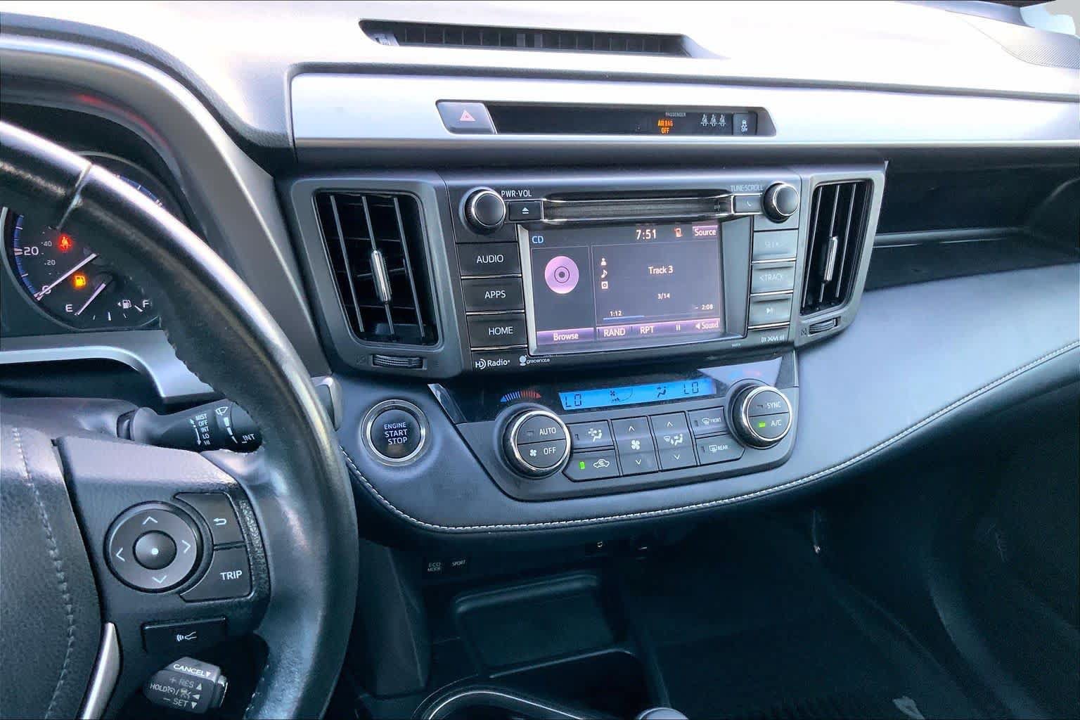 Used 2018 Toyota RAV4 XLE w/ Plus Extra Value Package AWD/4WD image 7