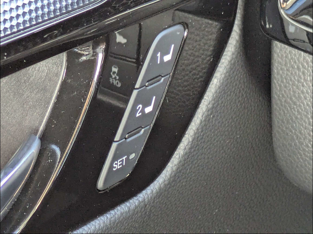 Used 2025 Honda CR-V EX-L image 28