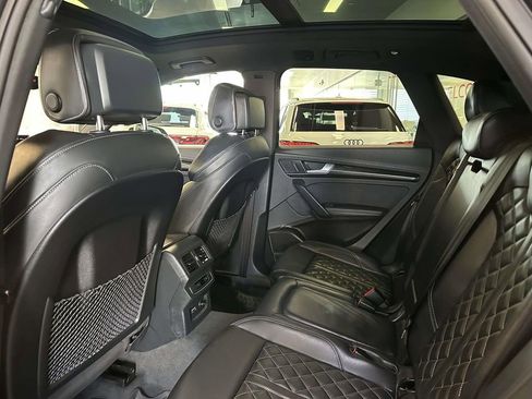 Used 2023 Audi SQ5 Premium Plus w/ Premium Plus Package AWD/4WD image 10