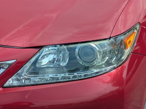 Used 2015 Lexus ES 300h w/ Navigation System Package FWD image 13