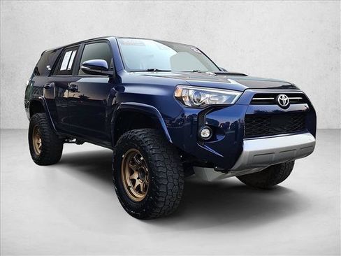 Used 2023 Toyota 4Runner TRD Off-Road Premium AWD/4WD image 3