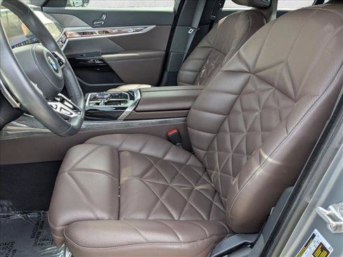 Certified 2023 BMW 740i w/ Parking Assistance Package RWD image 16