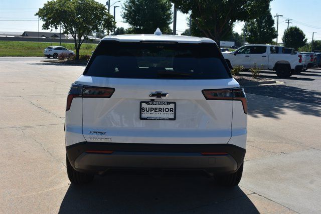New 2027 Chevrolet Equinox LT w/ Safety and Technology Package FWD image 6
