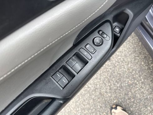 Used 2021 Honda Civic Touring image 12