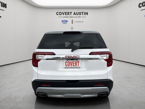 Used 2023 GMC Acadia SLE image 4