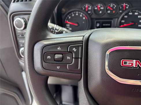 Used 2025 GMC Sierra 1500 Pro w/ Pro Value Package AWD/4WD image 17