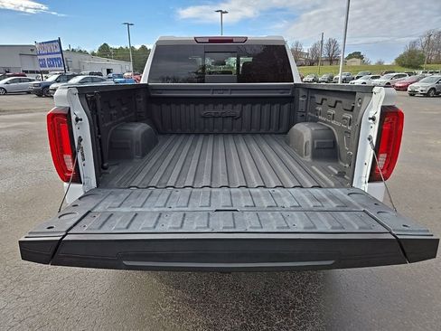 Used 2023 GMC Sierra 1500 AT4 w/ AT4 Preferred Package image 8