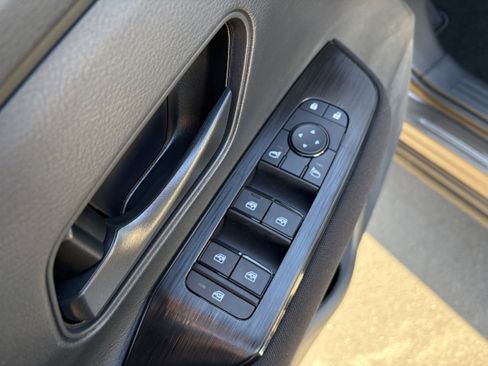 Used 2026 Nissan Kicks S image 25