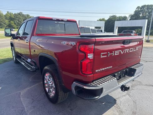 Used 2024 Chevrolet Silverado 2500 LTZ w/ LTZ Plus Package AWD/4WD image 2