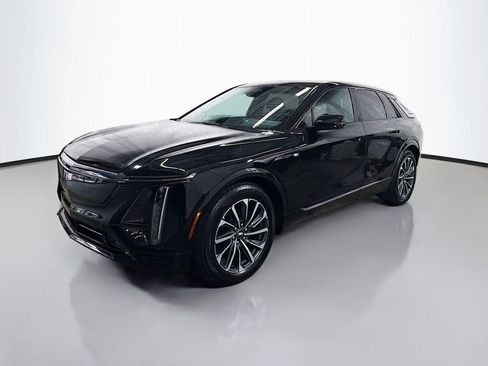 Used 2024 Cadillac Lyriq Sport w/ LPO, Floor Liner Package AWD/4WD image 5