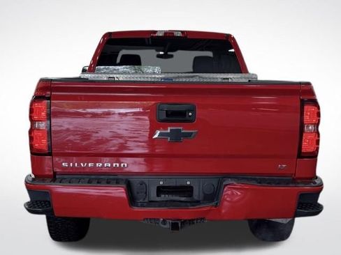 Used 2018 Chevrolet Silverado 1500 LT w/ All Star Edition AWD/4WD image 7