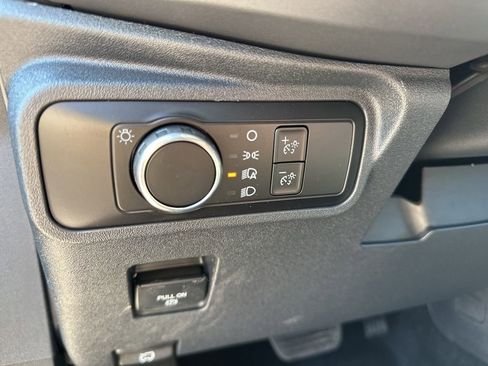 New 2025 Ford Bronco 4-Door image 14