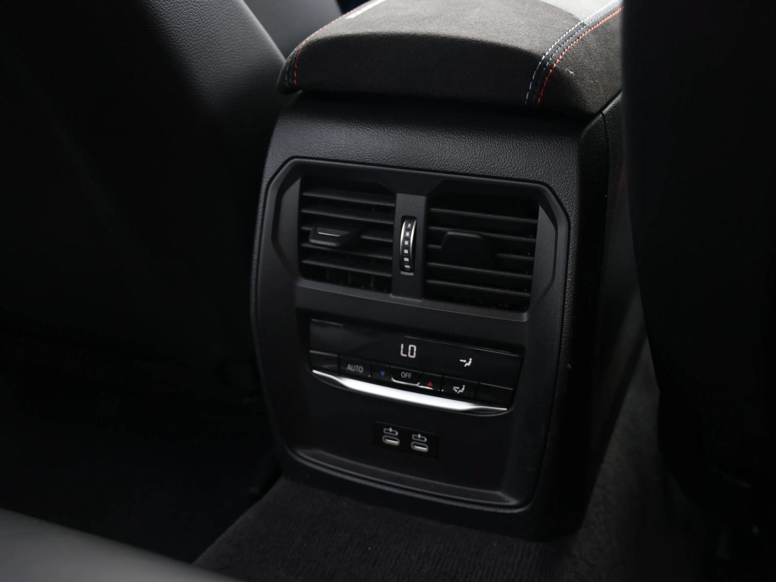 Used 2023 BMW M3 Competition w/ Executive Package AWD/4WD image 25