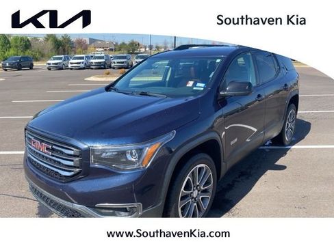 Used 2017 GMC Acadia SLT image 1