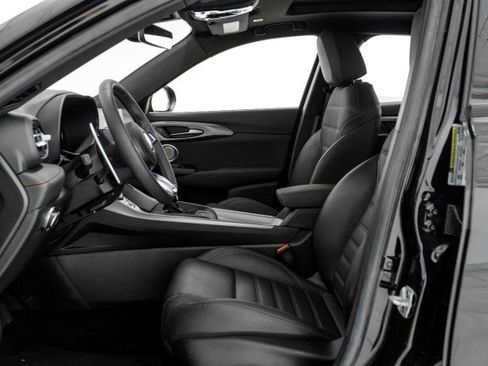 Used 2024 Dodge Hornet R/T Plus w/ R/T Blacktop Package image 25