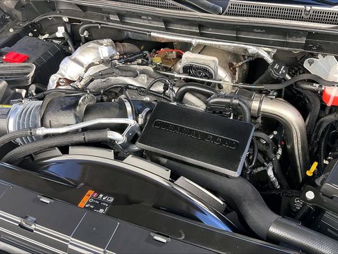 Used 2024 GMC Sierra 2500 AT4 w/ AT4 Premium Plus Package image 36