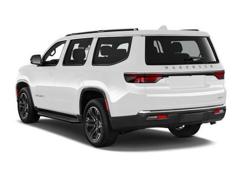 Used 2023 Jeep Wagoneer Series II AWD/4WD image 2