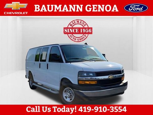 Used 2024 Chevrolet Express 2500 w/ Driver Convenience Package RWD image 1