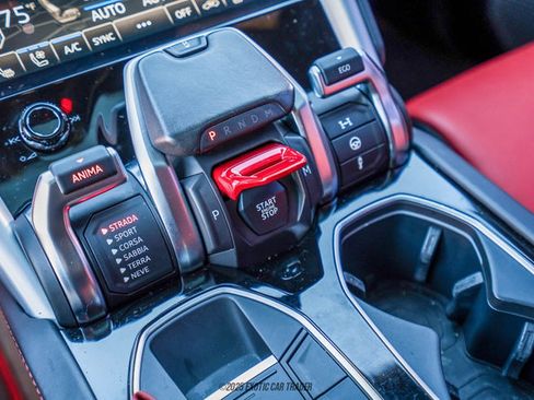 Used 2019 Lamborghini Urus image 36