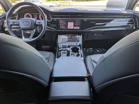 Used 2025 Audi Q7 3.0T Premium Plus AWD/4WD image 25