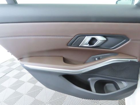 New 2026 BMW 330i Sedan w/ Premium Package image 27