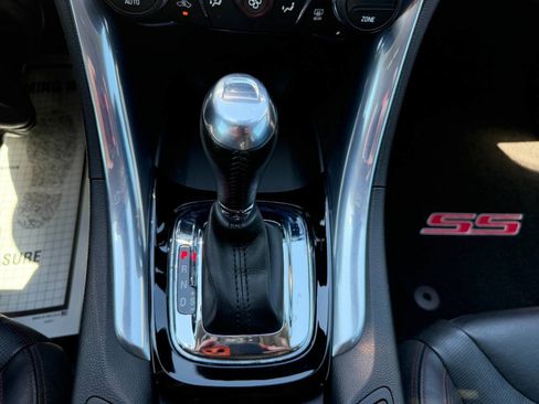 Used 2015 Chevrolet SS RWD image 28