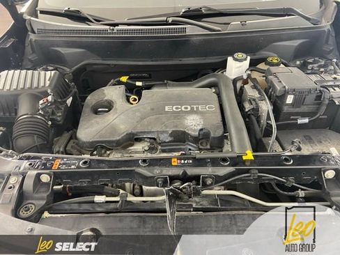 Used 2018 Chevrolet Equinox LT FWD image 25