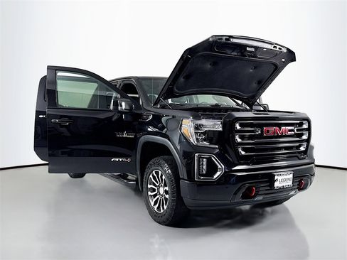 Used 2019 GMC Sierra 1500 AT4 w/ Off Road Performance Package image 27