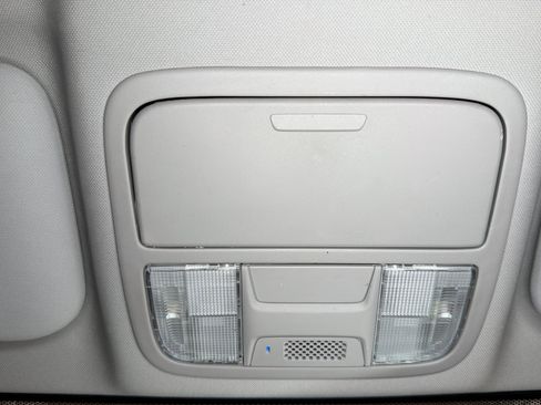 Used 2009 Honda CR-V LX image 18