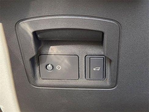 New 2025 Land Rover Range Rover Velar Dynamic SE image 20