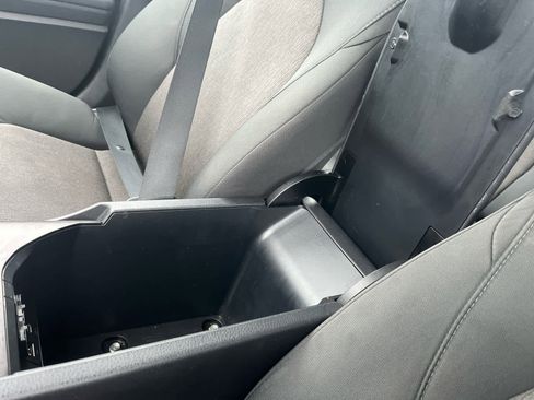 Used 2023 Toyota Camry LE image 21