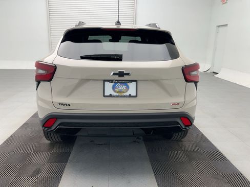 New 2026 Chevrolet Trax RS image 10
