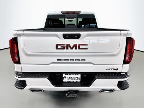 Used 2024 GMC Sierra 1500 AT4 w/ Technology Package AWD/4WD image 6